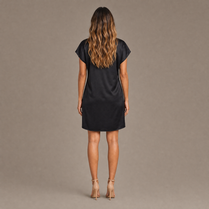 Back view of the black round neck straight shift dress